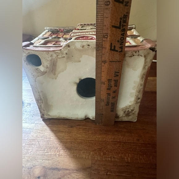 Winter Valley Cottages Christmas Village Lighted Train Station Porcelain In Box - Picture 8 of 12